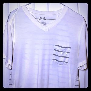 Oakley T-Shirt